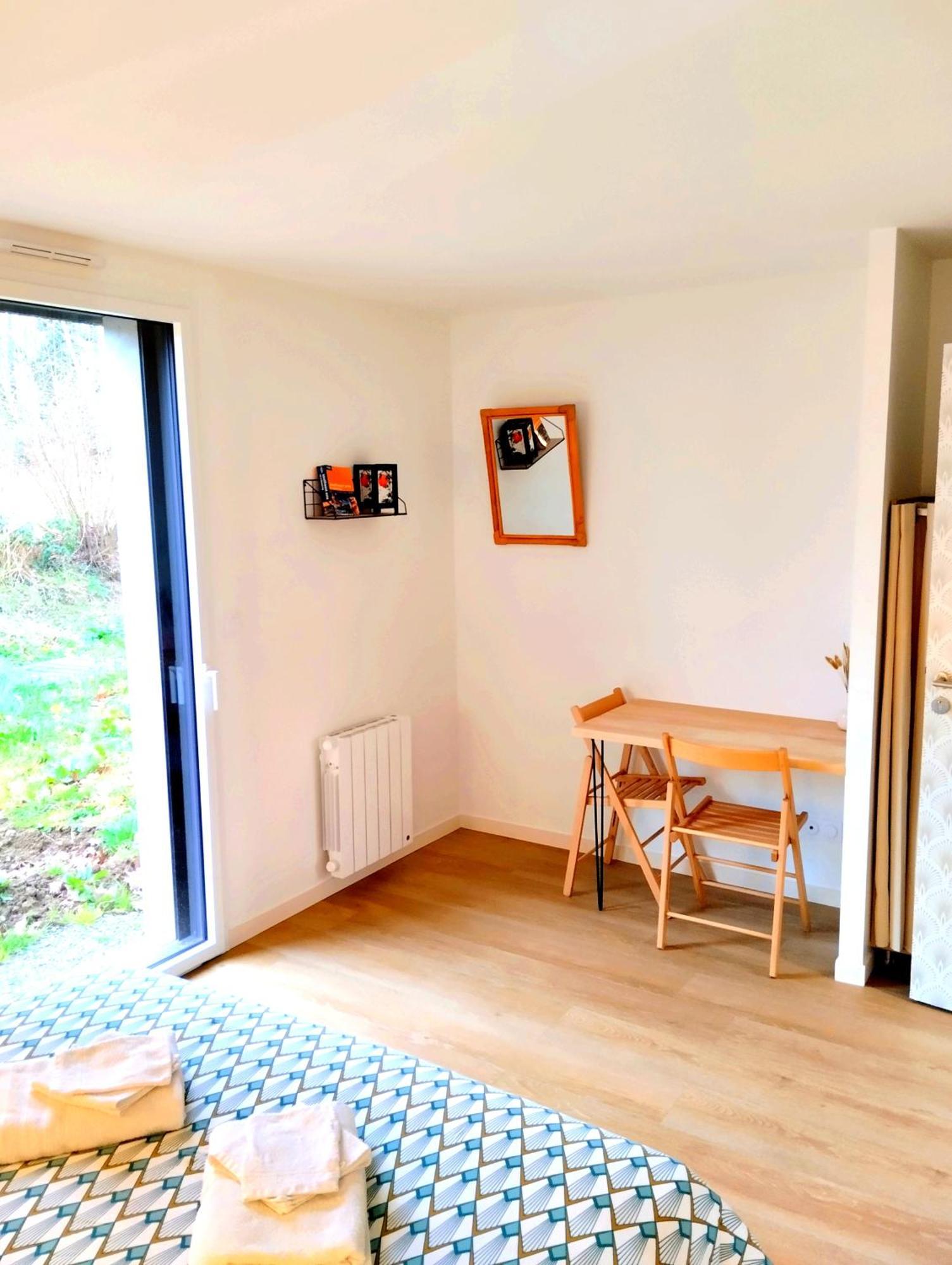 Chez Clo & Tonio Bed & Breakfast Saint-Hélen Екстериор снимка