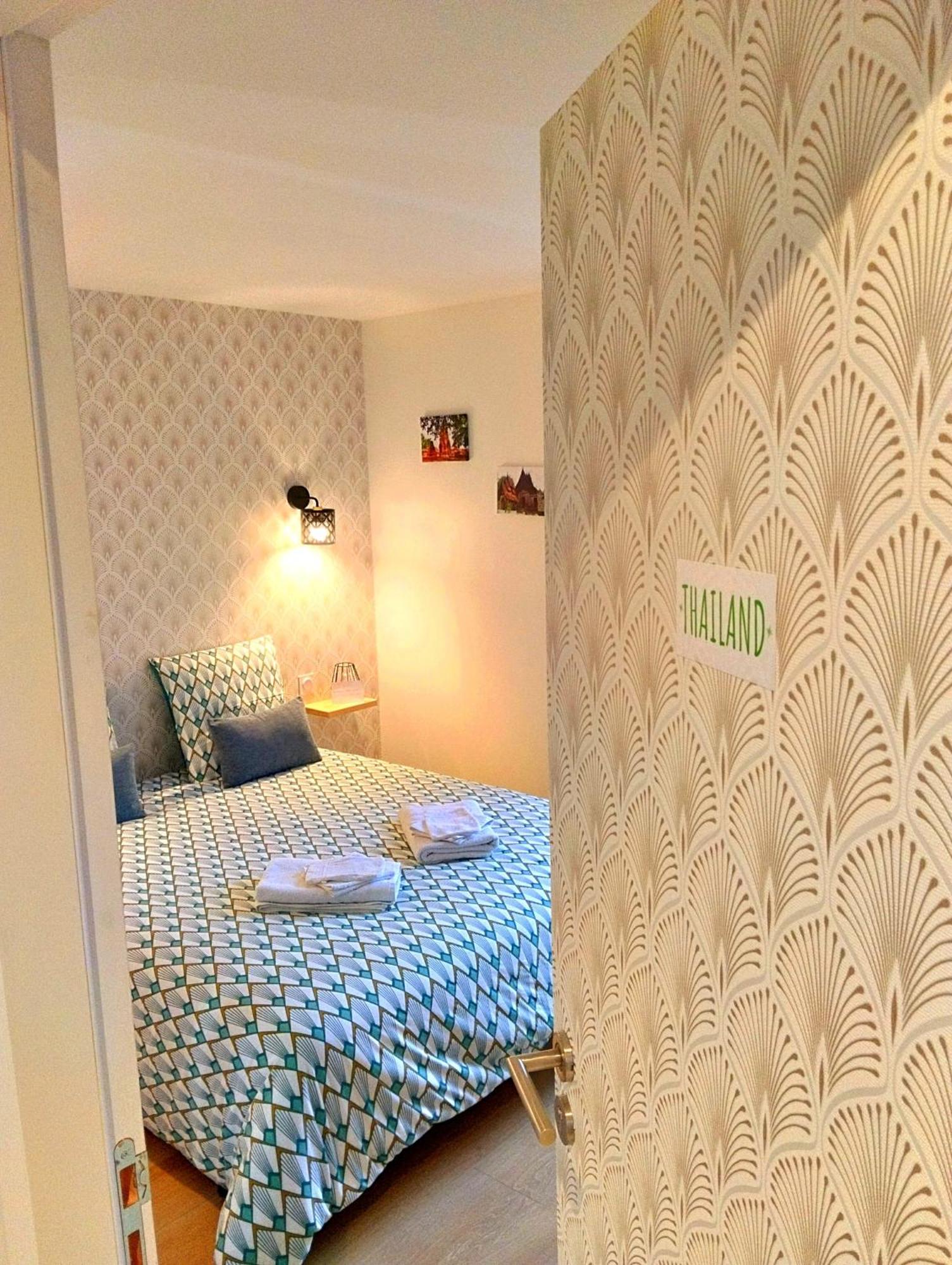 Chez Clo & Tonio Bed & Breakfast Saint-Hélen Екстериор снимка