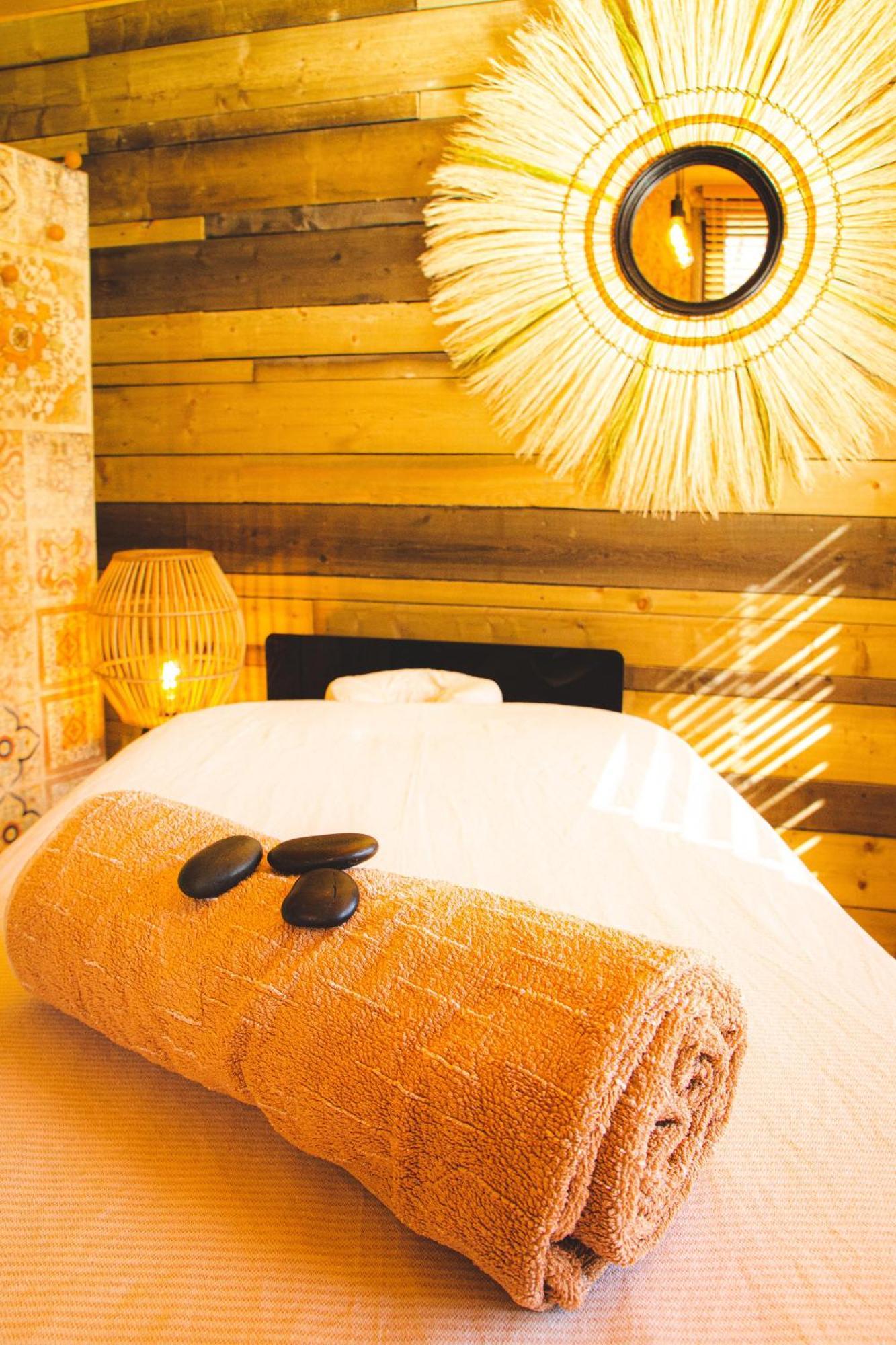 Chez Clo & Tonio Bed & Breakfast Saint-Hélen Стая снимка